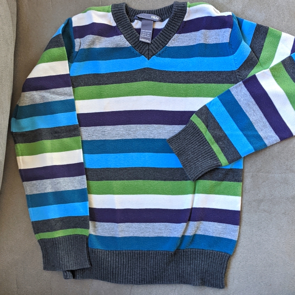 H&M Sweater V neck - Boy/Girl Size 6/8